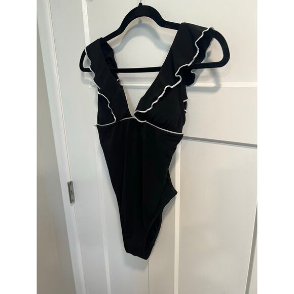 Robin Piccone Luxury Malia‎ Black Ruffle One Piece Swimsuit Size Womens 4 Small - Picture 11 of 11
